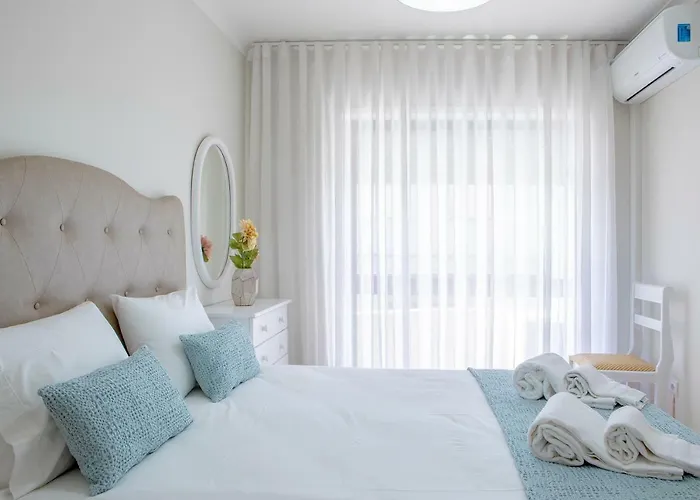 Apartamento Belas Artes By Guestify Porto